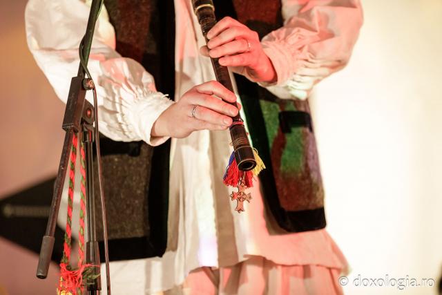 Concertul de colinde al Mitropoliei Moldovei și Bucovinei „Betleemul a deschis Edenul” / foto: Oana Nechifor (Foto) „Betleemul a deschis Edenul”: Peste 1000 de ieșeni au trăit bucuria Nașterii Domnului la Concertul de colinde al Mitropoliei Moldovei și Bucovinei