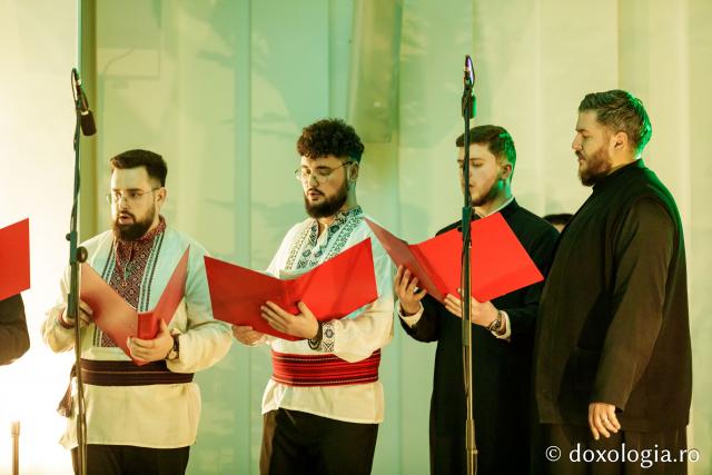 Concertul de colinde al Mitropoliei Moldovei și Bucovinei „Betleemul a deschis Edenul” / foto: Oana Nechifor (Foto) „Betleemul a deschis Edenul”: Peste 1000 de ieșeni au trăit bucuria Nașterii Domnului la Concertul de colinde al Mitropoliei Moldovei și Bucovinei