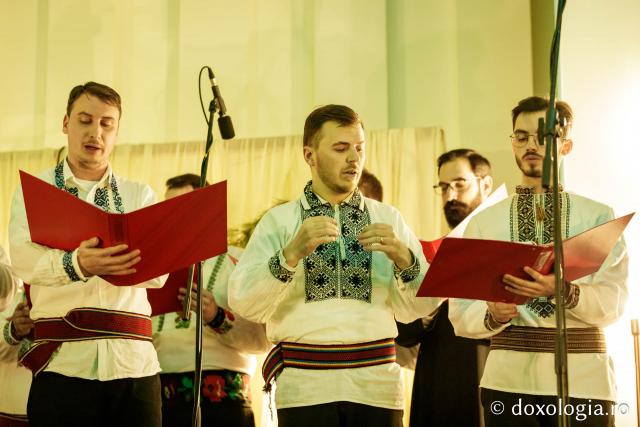 Concertul de colinde al Mitropoliei Moldovei și Bucovinei „Betleemul a deschis Edenul” / foto: Oana Nechifor (Foto) „Betleemul a deschis Edenul”: Peste 1000 de ieșeni au trăit bucuria Nașterii Domnului la Concertul de colinde al Mitropoliei Moldovei și Bucovinei