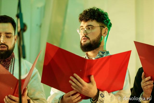 Concertul de colinde al Mitropoliei Moldovei și Bucovinei „Betleemul a deschis Edenul” / foto: Oana Nechifor (Foto) „Betleemul a deschis Edenul”: Peste 1000 de ieșeni au trăit bucuria Nașterii Domnului la Concertul de colinde al Mitropoliei Moldovei și Bucovinei