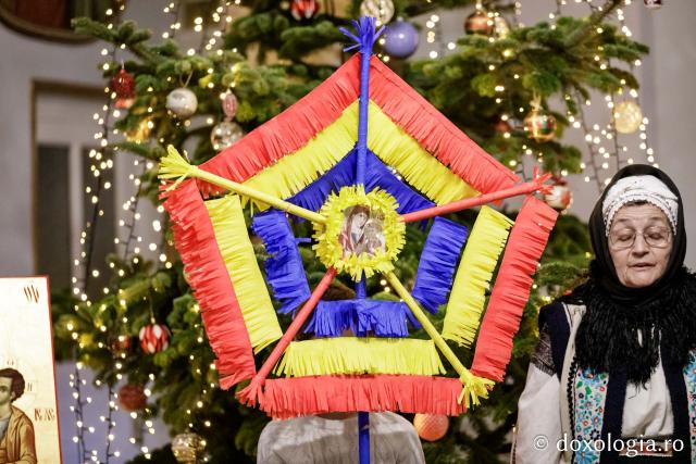 (Foto) Ansamblul folcloric Ciurbeștenii – Colindători la Reședința Mitropolitană 2024