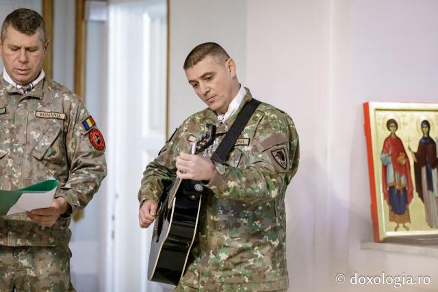 (Foto) Batalionul 151 Infanterie - Lupii Negri – Colindători la Reședința Mitropolitană 2024
