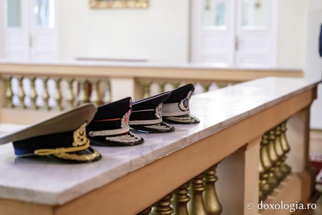  Inspectoratul Judeţean de Jandarmi, Iaşi  – Colindători la Reședința Mitropolitană 2024