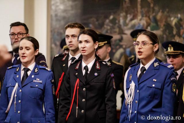  Inspectoratul Judeţean de Jandarmi, Iaşi  – Colindători la Reședința Mitropolitană 2024