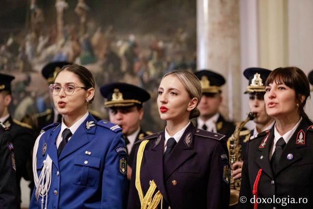  Inspectoratul Judeţean de Jandarmi, Iaşi  – Colindători la Reședința Mitropolitană 2024