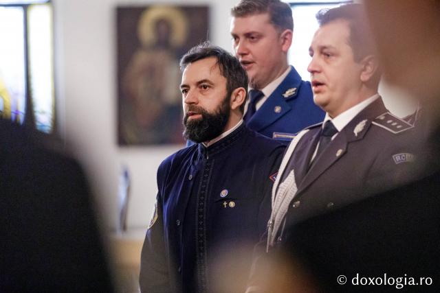  Inspectoratul Judeţean de Jandarmi, Iaşi  – Colindători la Reședința Mitropolitană 2024