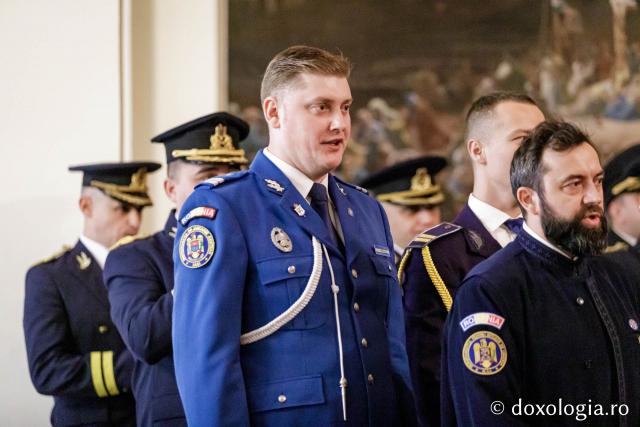  Inspectoratul Judeţean de Jandarmi, Iaşi  – Colindători la Reședința Mitropolitană 2024