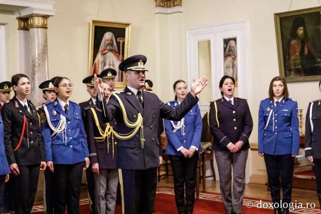  Inspectoratul Judeţean de Jandarmi, Iaşi  – Colindători la Reședința Mitropolitană 2024