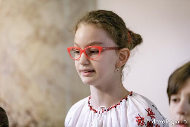 Școala Gimnazială ,,Titu Maiorescu” din Iași, Clasa a III-a D – Colindători la Reședința Mitropolitană 2024 (Foto) Școala Gimnazială ,,Titu Maiorescu” din Iași, Clasa a III-a D – Colindători la Reședința Mitropolitană 2024