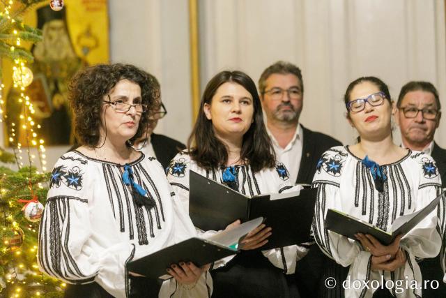 Corul „Armonia” și corul „Vestitorii, Bârnova