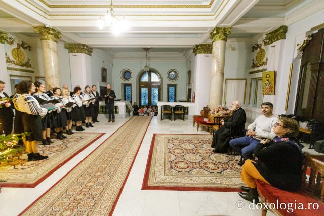 Corul „Armonia” și corul „Vestitorii, Bârnova
