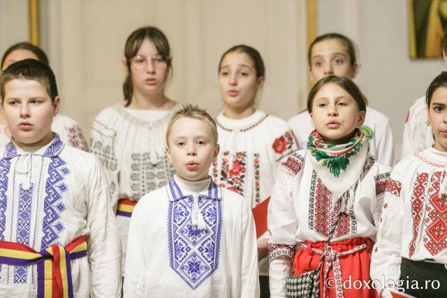  Parohia „Sfinții Arhangheli” Fântânele