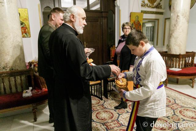 Parohia „Sfinții Arhangheli” Fântânele