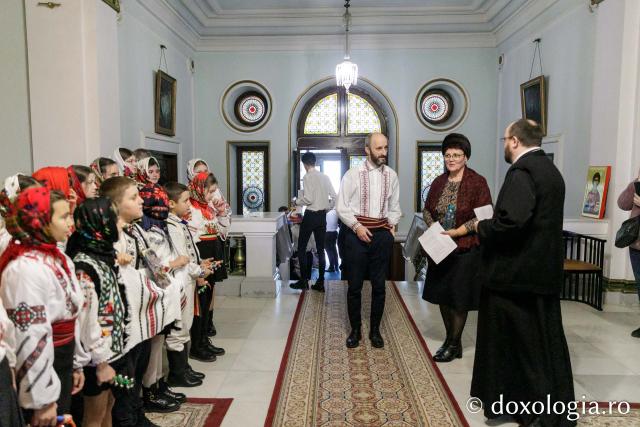 Școala Ruginoasa și Școala Cucuteni