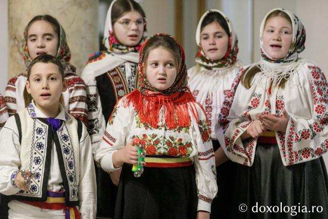 Școala Ruginoasa și Școala Cucuteni