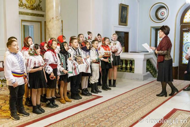 Școala Ruginoasa și Școala Cucuteni