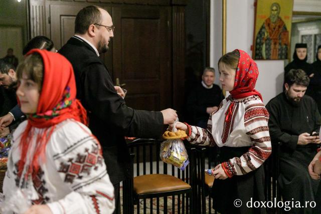 Școala Ruginoasa și Școala Cucuteni