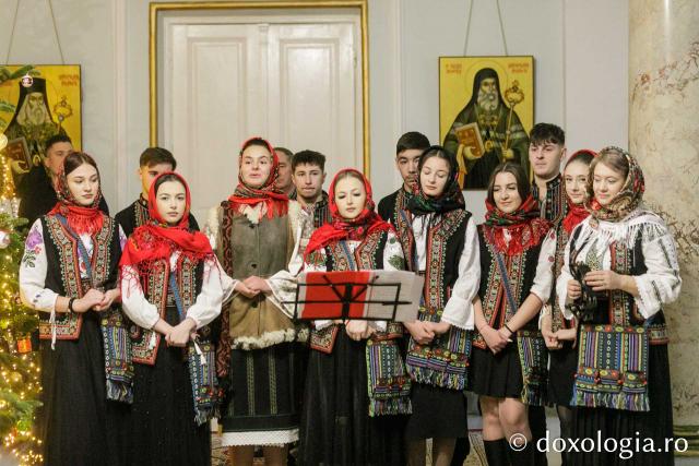 Grupul vocal al Casei de Cultură Țuțora