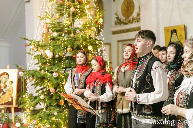 Grupul vocal al Casei de Cultură Țuțora