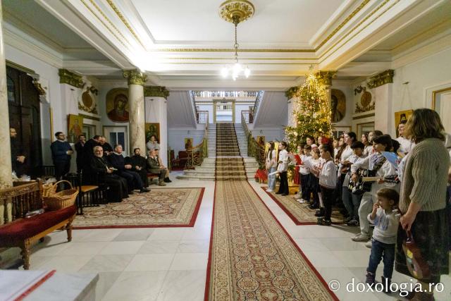 Parohia Lețcani III