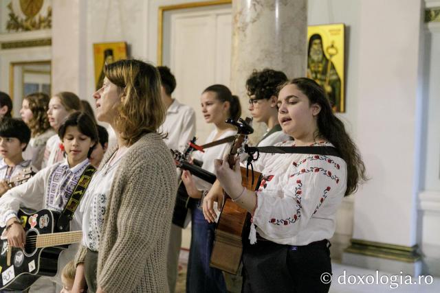 Parohia Lețcani III