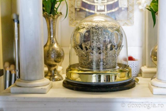 Biserica veche a Mănăstirii „Sfânta Treime” din Eghina