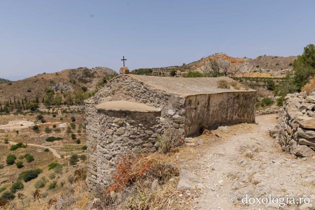 Biserica „Adormirea Maicii Domnului” – Paleochora, Eghina