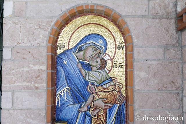 Biserica mare a Mănăstirii Kato Xenia