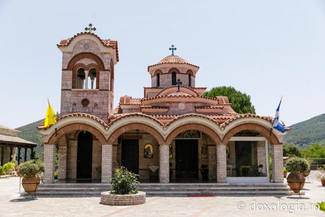 Biserica mare a Mănăstirii Kato Xenia