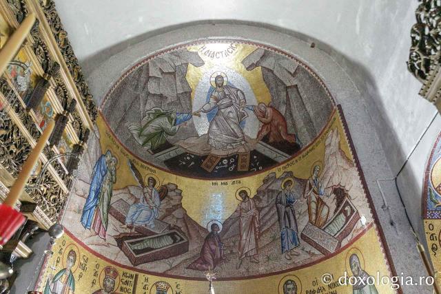 Biserica mare a Mănăstirii Kato Xenia