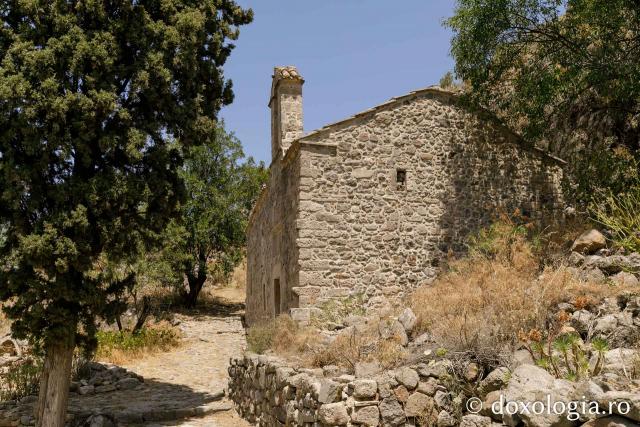 Biserica „Sfântul Gheorghe” Katholikonul – Paleochora, Eghina