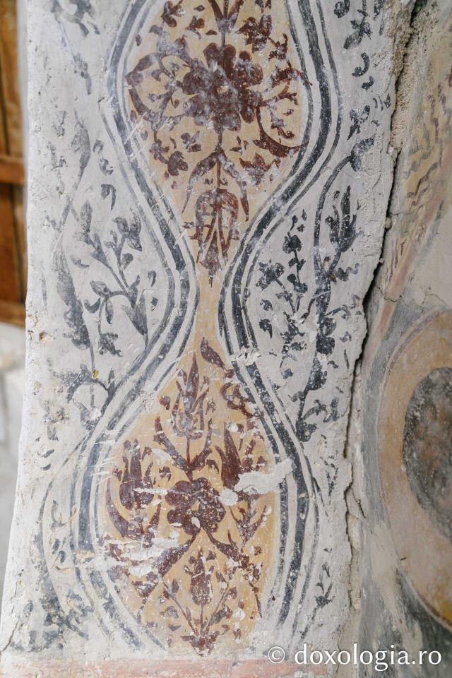 Biserica „Sfântul Gheorghe” – Paleochora, Eghina