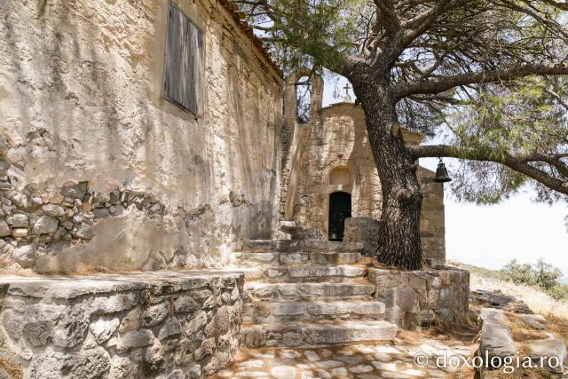 Biserica „Sfânta Chiriachi” – Paleochora, Eghina