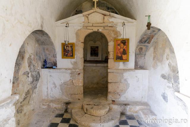 Biserica „Sfinții Teodori” – Paleochora, Eghina