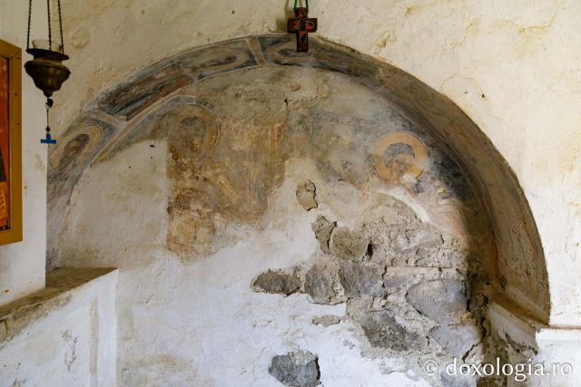 Biserica „Sfinții Teodori” – Paleochora, Eghina