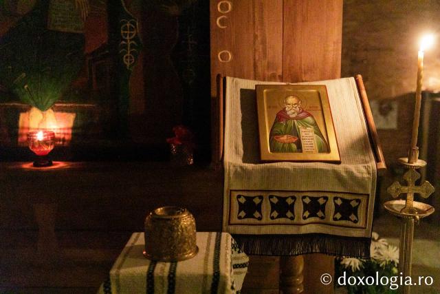 Priveghere în cinstea Sfântului Maxim Mărturisitorul la parohia Munteni-Copou / Foto: pr. Silviu Cluci Priveghere în cinstea Sfântului Maxim Mărturisitorul la parohia Munteni-Copou