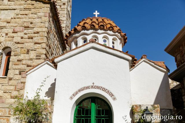 Mănăstirea „Sfântul Efrem cel Nou” de la Nea Makri