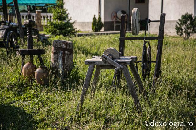 Mănăstirea „Nașterea Sfântului Ioan Botezătorul” Ivănești – Vaslui