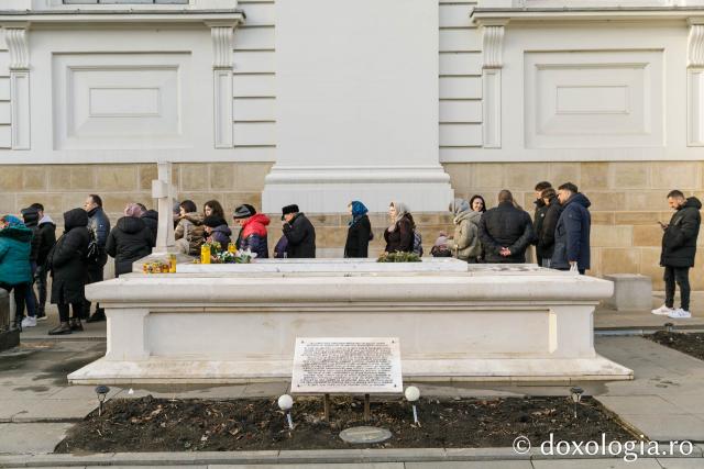 Priveghere la Sărbătoarea Sfântului Ierarh Iosif cel Milostiv