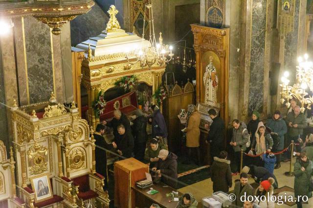 Priveghere la Sărbătoarea Sfântului Ierarh Iosif cel Milostiv