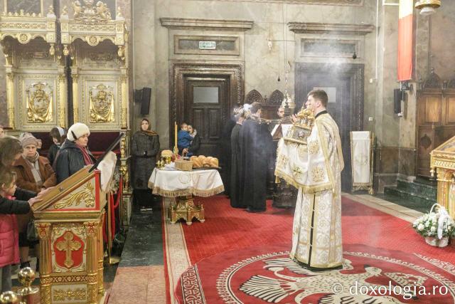 Priveghere la Sărbătoarea Sfântului Ierarh Iosif cel Milostiv