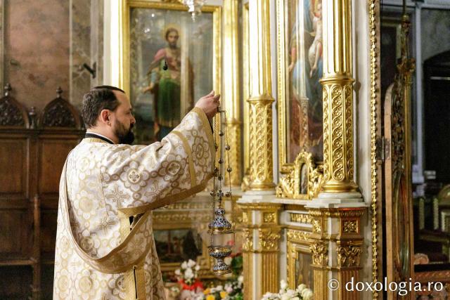 Priveghere la Sărbătoarea Sfântului Ierarh Iosif cel Milostiv