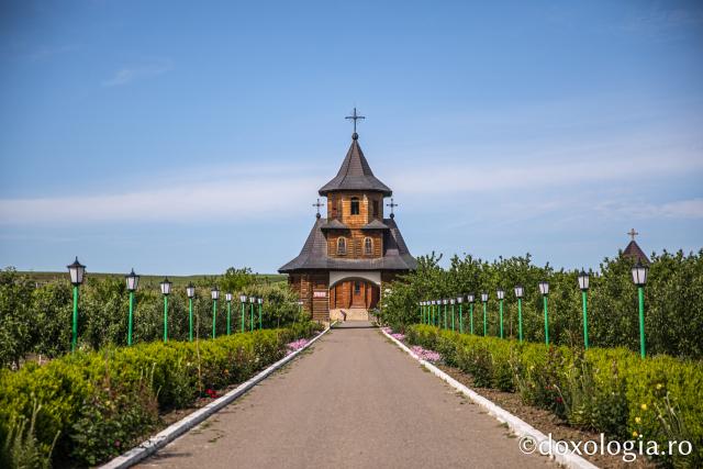 Schitul Drăgești – Vaslui