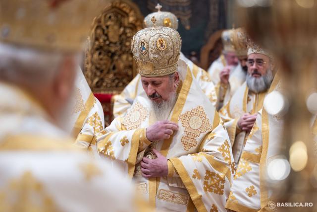 Centenarul Patriarhiei Române și Proclamarea celor 16 sfinți români / Foto credit: Basilica.ro / Raluca-Emanuela Ene Centenarul Patriarhiei Române și Proclamarea celor 16 sfinți români