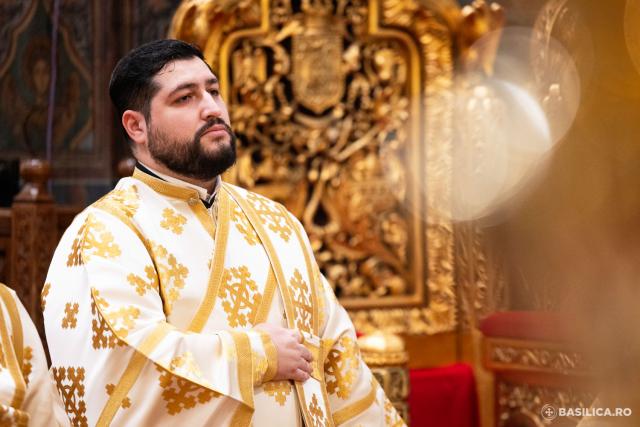 Centenarul Patriarhiei Române și Proclamarea celor 16 sfinți români / Foto credit: Basilica.ro / Raluca-Emanuela Ene Centenarul Patriarhiei Române și Proclamarea celor 16 sfinți români