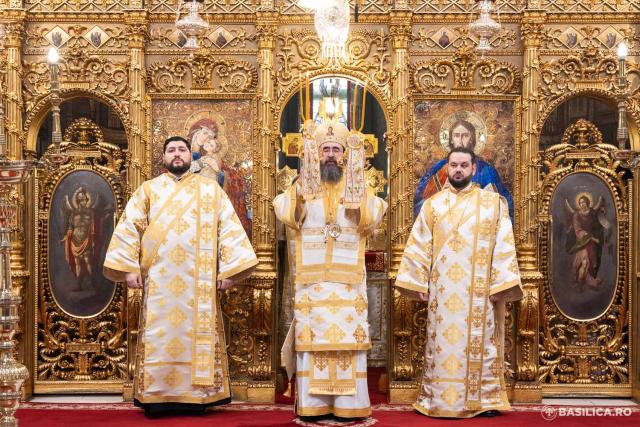 Centenarul Patriarhiei Române și Proclamarea celor 16 sfinți români / Foto credit: Basilica.ro / Raluca-Emanuela Ene Centenarul Patriarhiei Române și Proclamarea celor 16 sfinți români