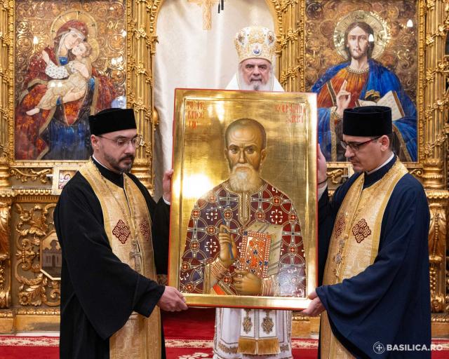 Centenarul Patriarhiei Române și Proclamarea celor 16 sfinți români / Foto credit: Basilica.ro / Raluca-Emanuela Ene Centenarul Patriarhiei Române și Proclamarea celor 16 sfinți români