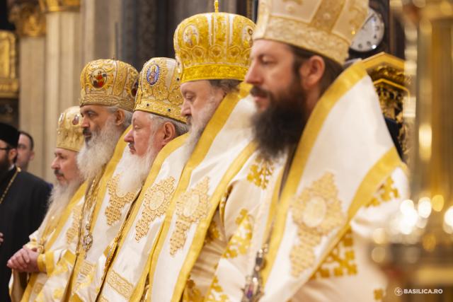 Catedrala Patriarhală: Hirotonia Preasfințitului Părinte Nectarie de Bogdania, noul Episcop-vicar al Arhiepiscopiei Chișinăului / Foto credit: Basilica.ro / Mircea Florescu Hirotonia Preasfințitului Părinte Nectarie de Bogdania, noul Episcop-vicar al Arhiepiscopiei Chișinăului