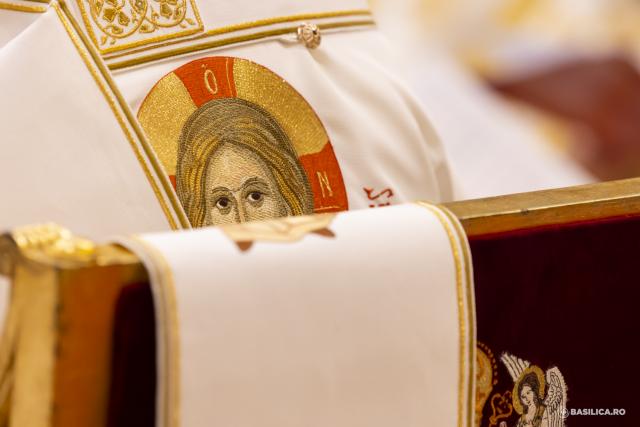Catedrala Patriarhală: Hirotonia Preasfințitului Părinte Nectarie de Bogdania, noul Episcop-vicar al Arhiepiscopiei Chișinăului / Foto credit: Basilica.ro / Mircea Florescu Hirotonia Preasfințitului Părinte Nectarie de Bogdania, noul Episcop-vicar al Arhiepiscopiei Chișinăului