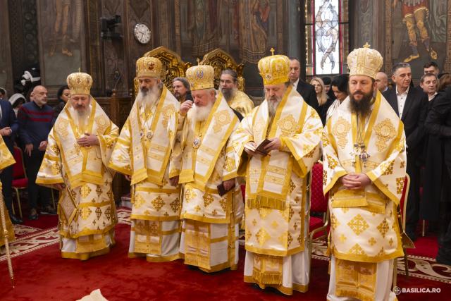 Catedrala Patriarhală: Hirotonia Preasfințitului Părinte Nectarie de Bogdania, noul Episcop-vicar al Arhiepiscopiei Chișinăului / Foto credit: Basilica.ro / Mircea Florescu Hirotonia Preasfințitului Părinte Nectarie de Bogdania, noul Episcop-vicar al Arhiepiscopiei Chișinăului